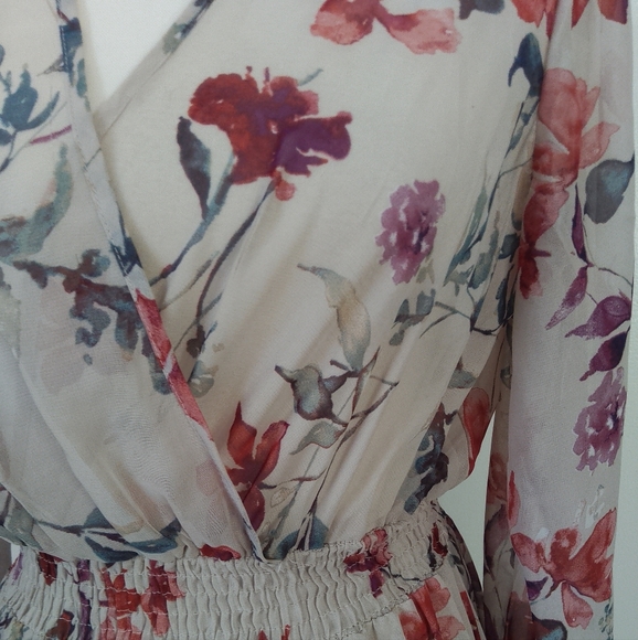 Kate and Lily Floral sheer maxi dress  Size 6 - Picture 2 of 4